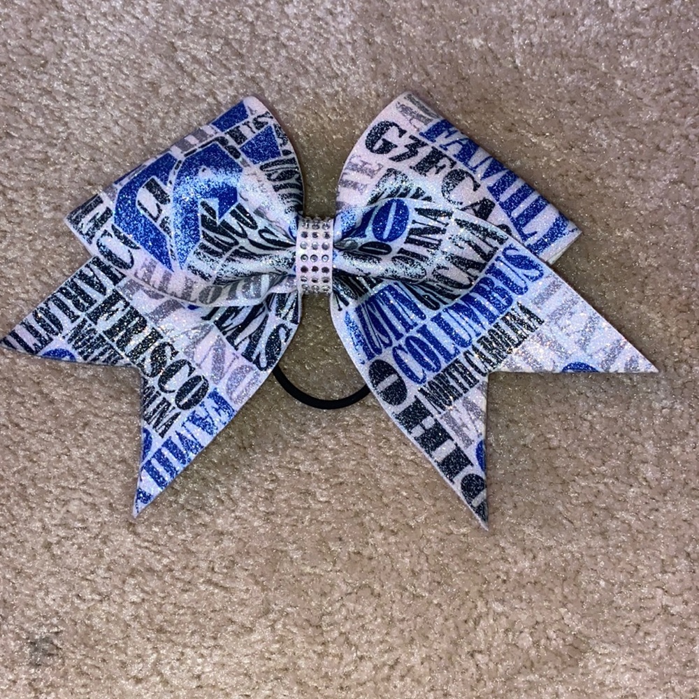 Cheer athletics bow